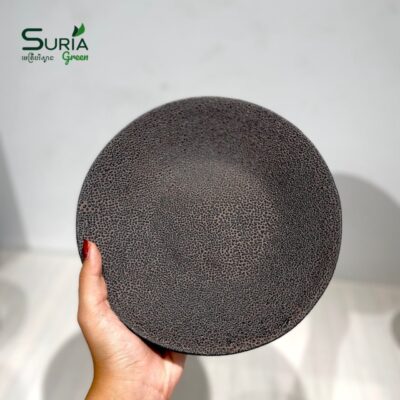 Ceramic Plate 22cm Black Crawling