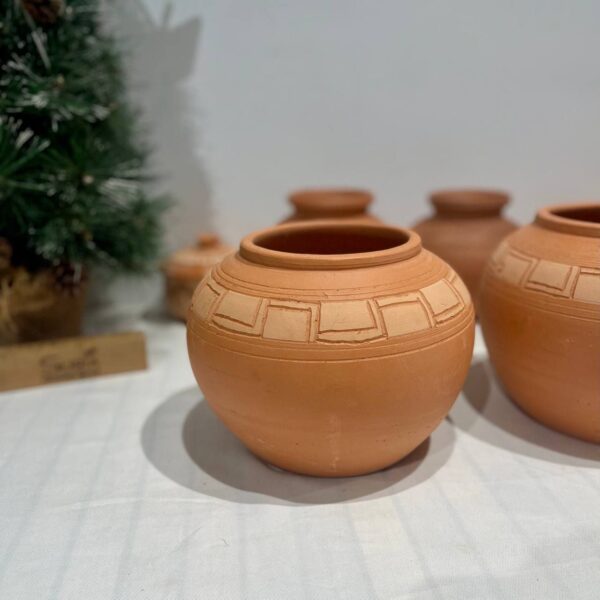 Clay Round Jar